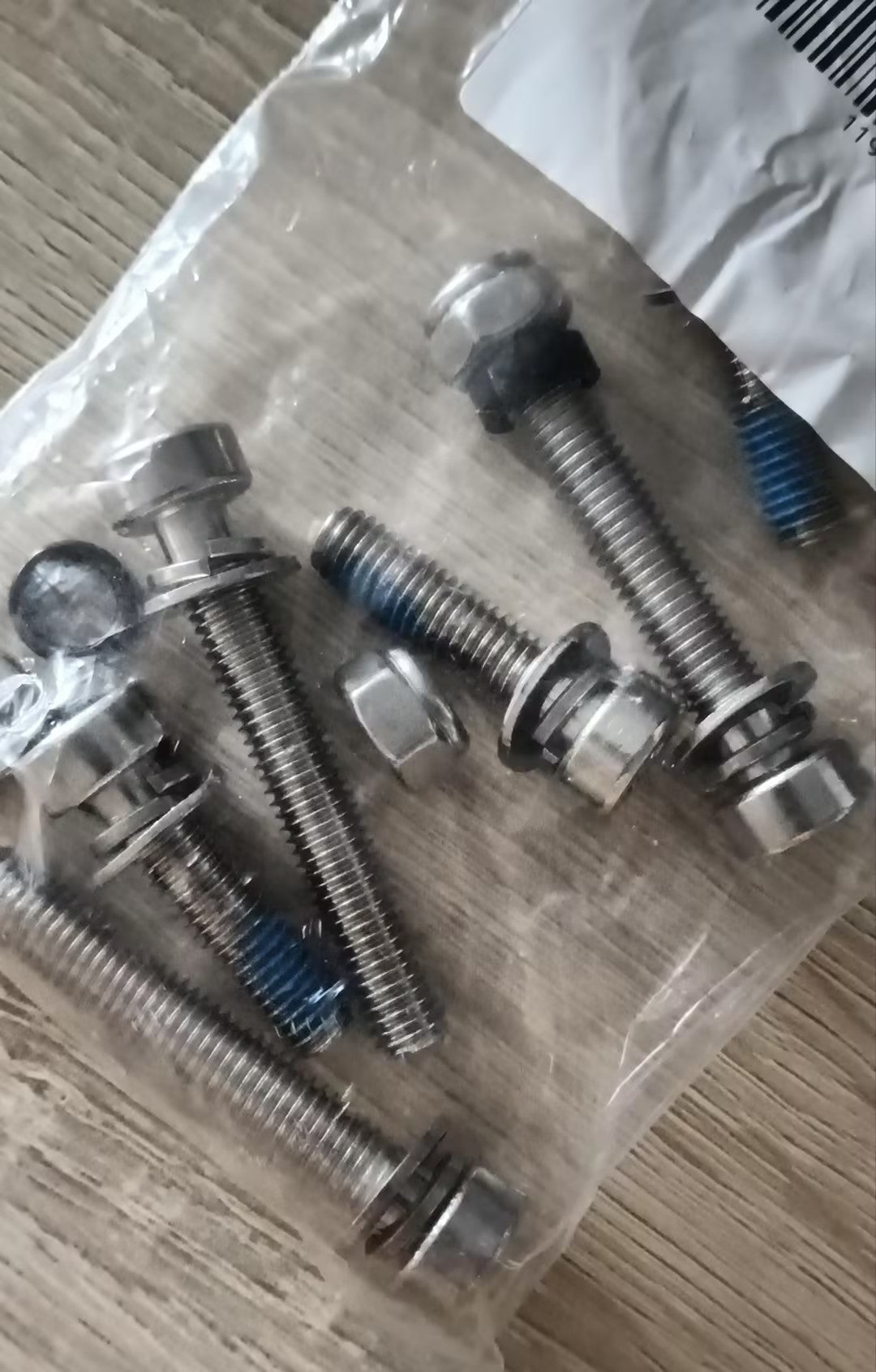 T4 Rear Shock Absorber Screw Set